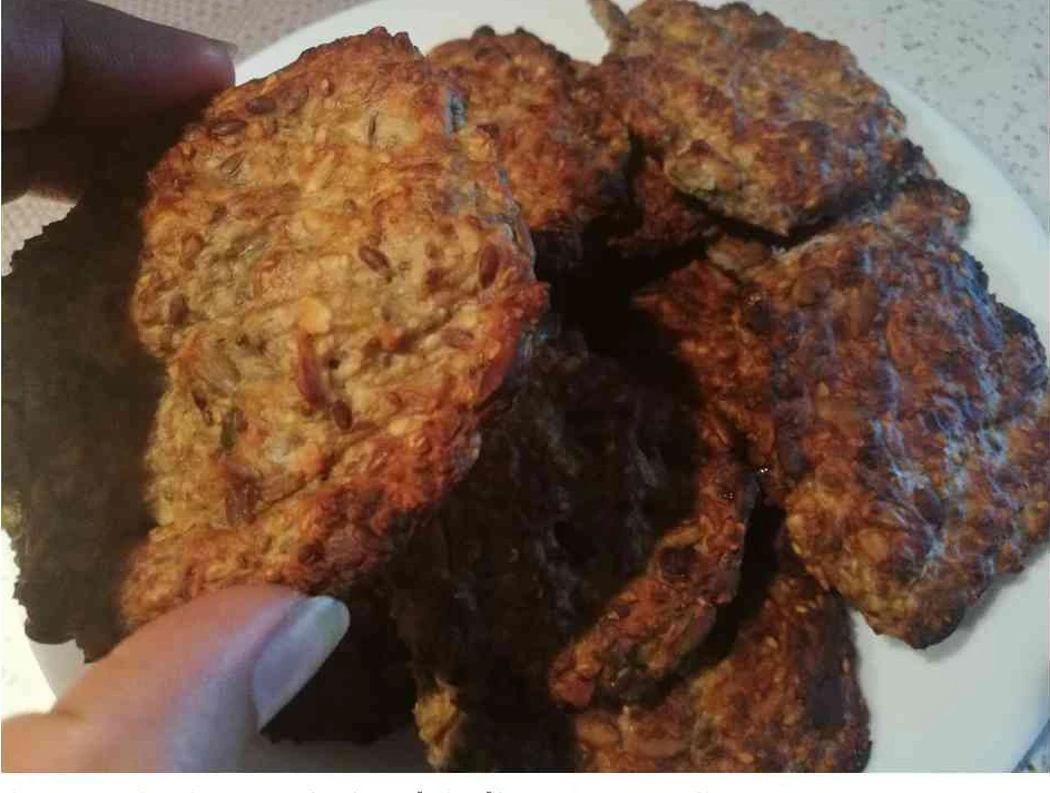 Immagine dell'articolo: Biscotti ai semi oleosi senza zuccheri aggiunti